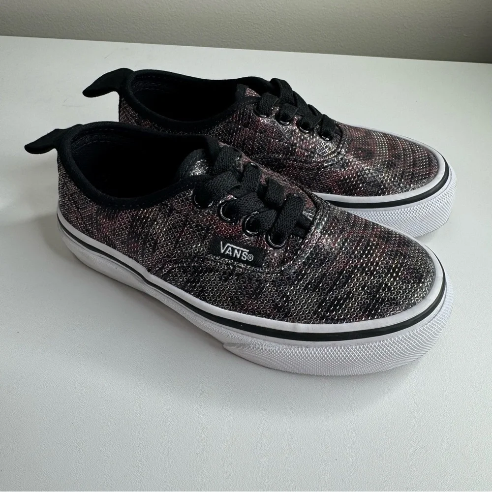 NEW Vans Kids Classic Low Top‎ Elastic Lace Black Pink Metallic Animal Print 11
